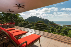 Luxurious 5 Bed 45 Ba Home with Amazing Ocean Views and Private Beach access